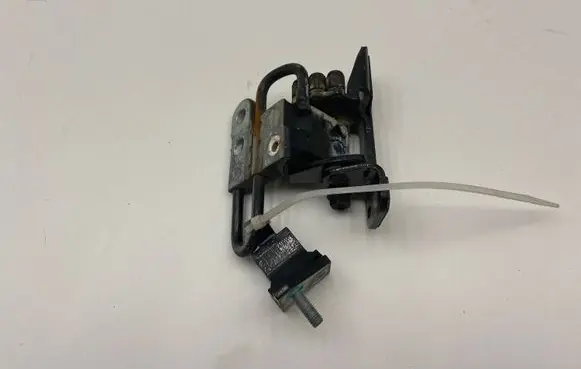 Volkswagen Phaeton Rear door lower hinge