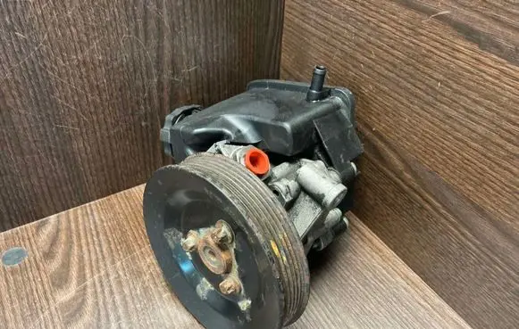 Mercedes-Benz Sprinter W901 W902 W903 W904 Power steering pump 0024667501 0024667601 A0024667501