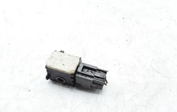 Hyundai Santa Fe Airbag deployment crash/impact sensor 9592028000