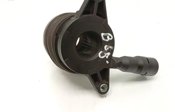 Volvo V40 Clutch release bearing slave cylinder 31492468