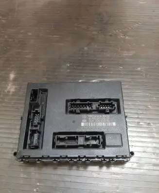 Mercedes-Benz B W245 Comfort/convenience module A1695454332