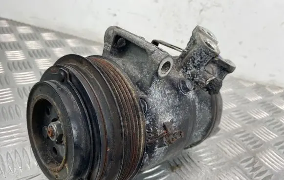 Mercedes-Benz E W213 Air conditioning (A/C) compressor (pump) A0008301301