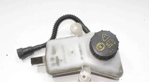 Ford Transit Custom Brake fluid reservoir GK212K478BA