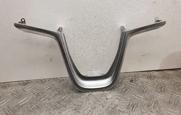 Steering wheel column trim