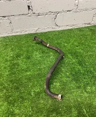 Nissan NV200 Engine coolant pipe/hose 01091311