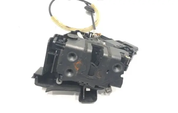 Ford Focus C-MAX Front door lock 3M5A-R21813EP