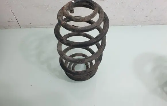 Opel Zafira B Rear coil spring