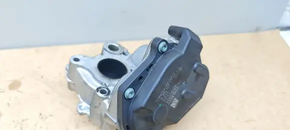 Mercedes-Benz C W204 EGR valve A6511400360