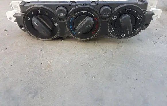 Ford Kuga I Climate control unit