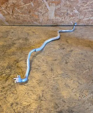 Air conditioning (A/C) pipe/hose