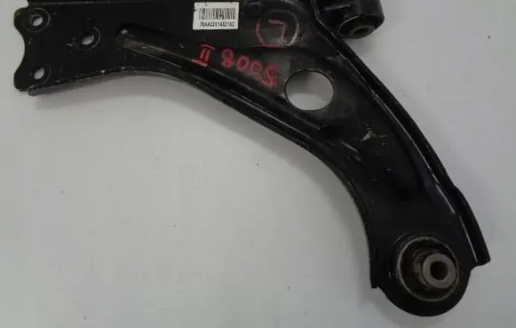 Peugeot 5008 II Front control arm