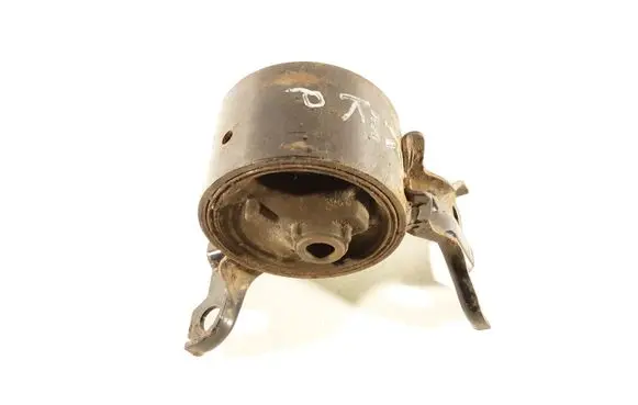 Mitsubishi Outlander Gearbox mount MN184356