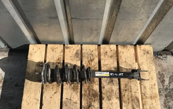 Mercedes-Benz C W205 Front shock absorber/damper A2053200313