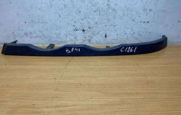 BMW 3 E46 Under headlight/headlamp trim 51138208481 C1861