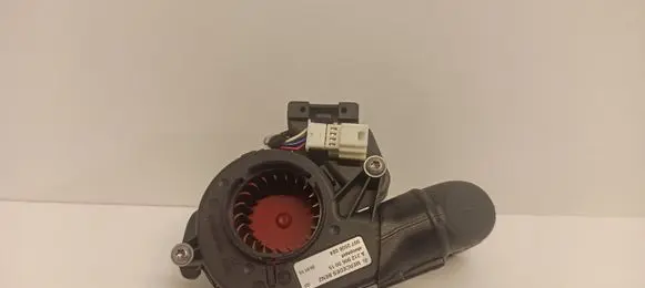 Mercedes-Benz E AMG W212 Seat fan/blower A2129060015