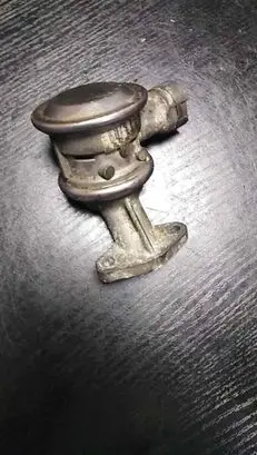 BMW 3 E46 EGR valve 7505993