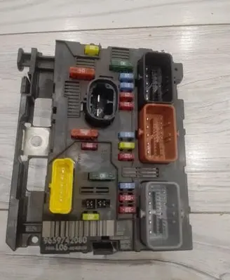 Peugeot 307 BSM Control unit 9659742080
