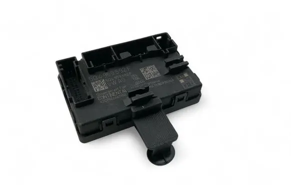 Volkswagen Golf VII Door control unit/module 5Q4959592F