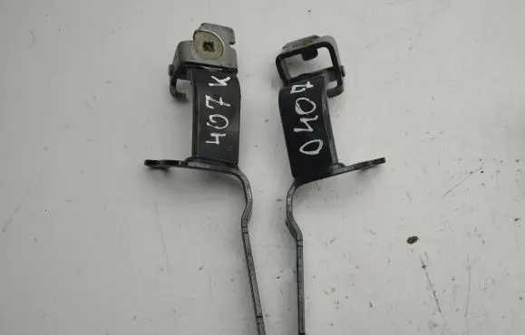 Audi A7 S7 4G Tailgate/trunk/boot hinge 4G8827300 4G8827299