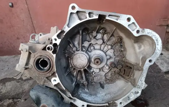KIA Rio Manual 6 speed gearbox U82MGH M6CF1