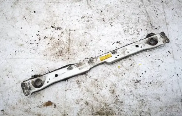 Toyota RAV 4 (XA20) Radiator support slam panel