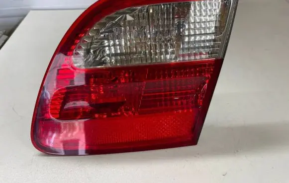 Mercedes-Benz E W211 Tailgate rear/tail lights A2118201464 379504
