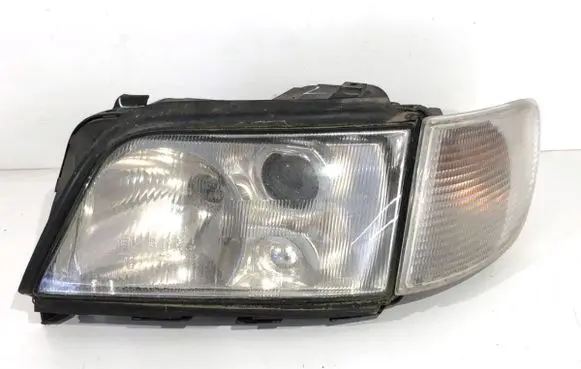 Audi A6 S6 C4 4A Headlight/headlamp 