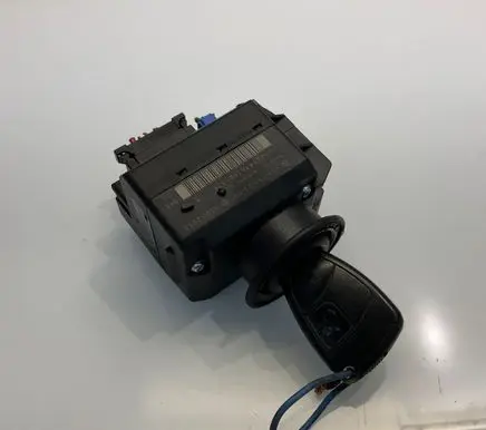 Mercedes-Benz E W211 Ignition lock 2115452308 33002213 0012284761606126