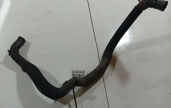 Opel Zafira B Engine coolant pipe/hose 