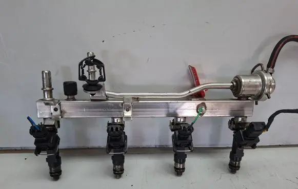 Opel Astra J Fuel injectors set S27612172 0280158205