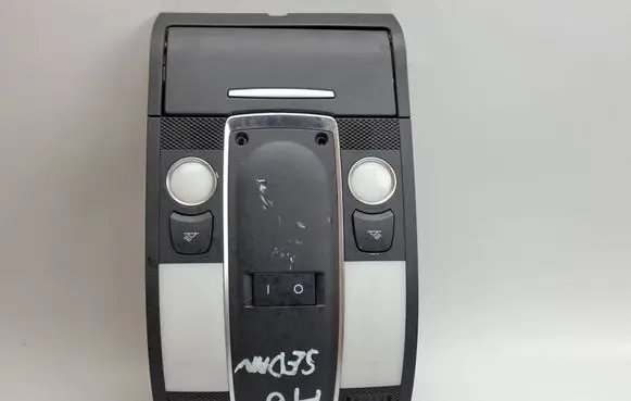 Audi A6 S6 C6 4F Front seat light 4F0951177 4L2035711E 70103105