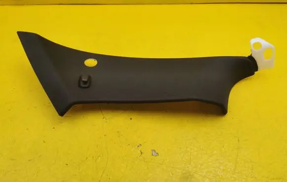 Audi R8 4S (D)pillar trim (top) 4S8867287J