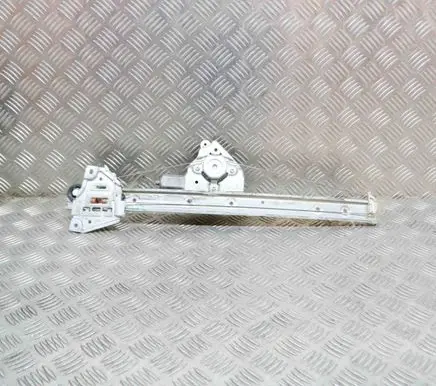 Suzuki Grand Vitara II Front door window regulator with motor 8343065J00 2621003520