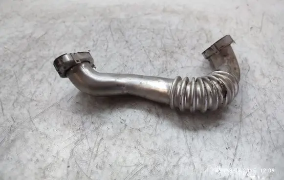 Skoda Superb B6 (3T) EGR valve line/pipe/hose