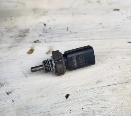 Coolant temperature sensor