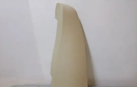 Rear seat