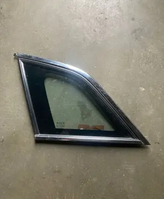 Opel Antara Rear side window P96660068
