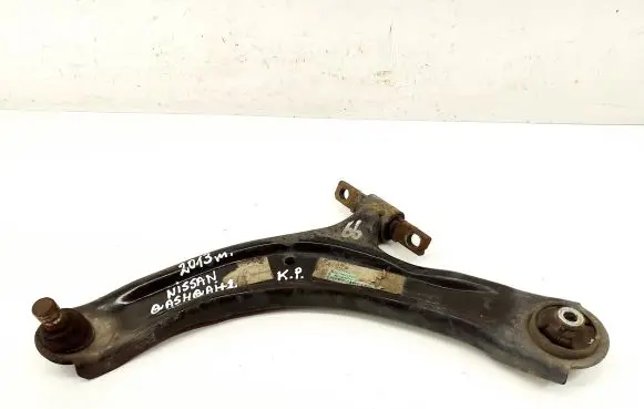 Nissan Qashqai+2 Front lower control arm/wishbone
