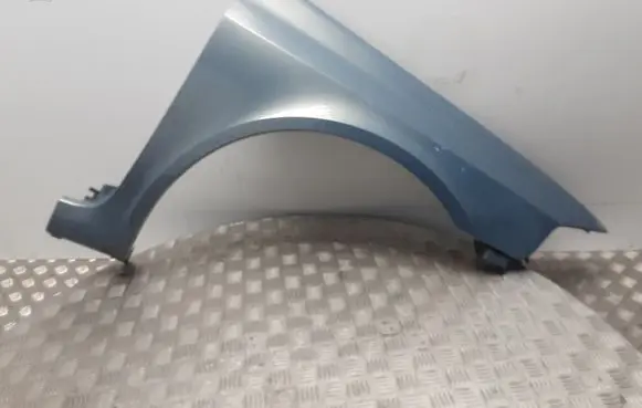 Renault Laguna II Fender 8200295804