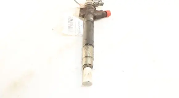 Fuel injector