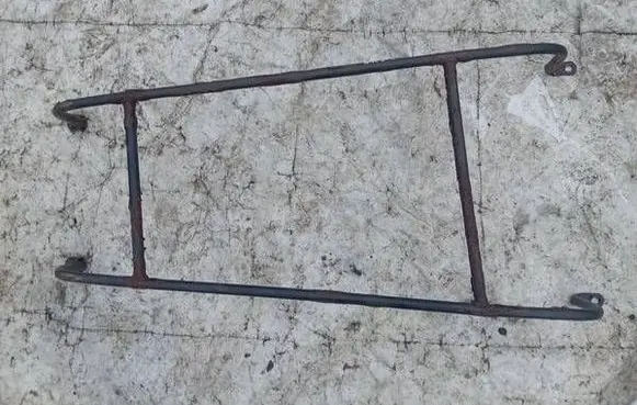 Citroen C8 Fuel tank mounting bracket 