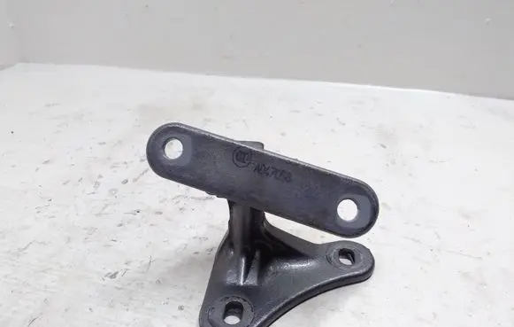 Mercedes-Benz S W221 Front door upper hinge