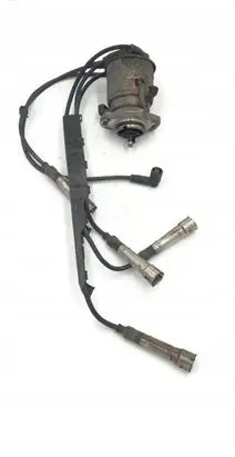 Volkswagen Polo III 6N 6N2 6NF Spark distributor 030905205AB