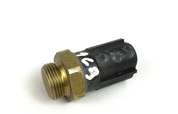 Skoda Fabia Mk1 (6Y) Coolant temperature sensor 1j0959481a