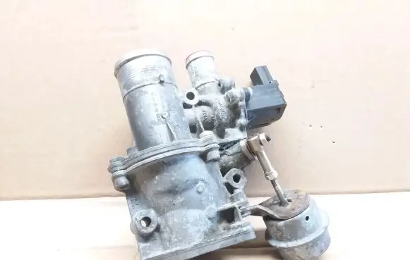 Jaguar XF X250 EGR valve 70220704