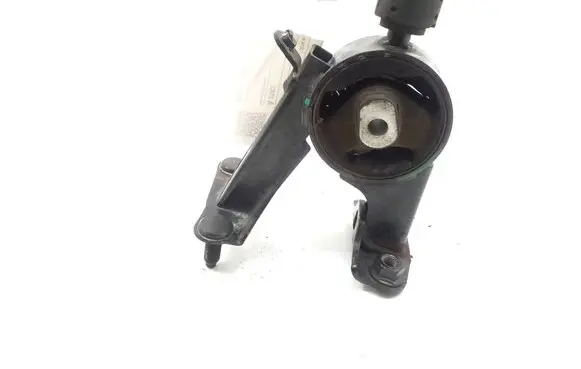 Toyota Auris E180 Engine mount bracket 123710T210