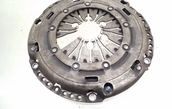 Volkswagen Golf V Pressure plate M228E