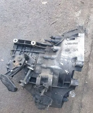 Jaguar X-Type Manual 5 speed gearbox 1S7R7F096