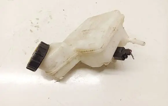 Ford Fiesta Brake fluid reservoir l1tc2k478a