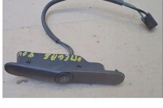 Opel Omega B1 Air conditioning (A/C) switch 